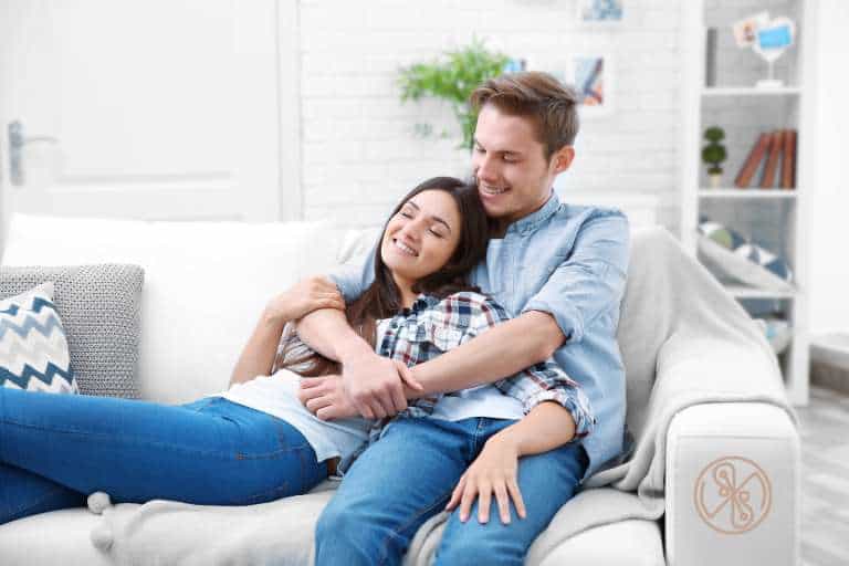 Couple on couch 768x512 how to build a strong relationship